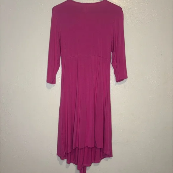 Magenta Maternity & Nursing Pink Wrap Dress Pip & Vine Size Medium Pregnant - Picture 4 of 7